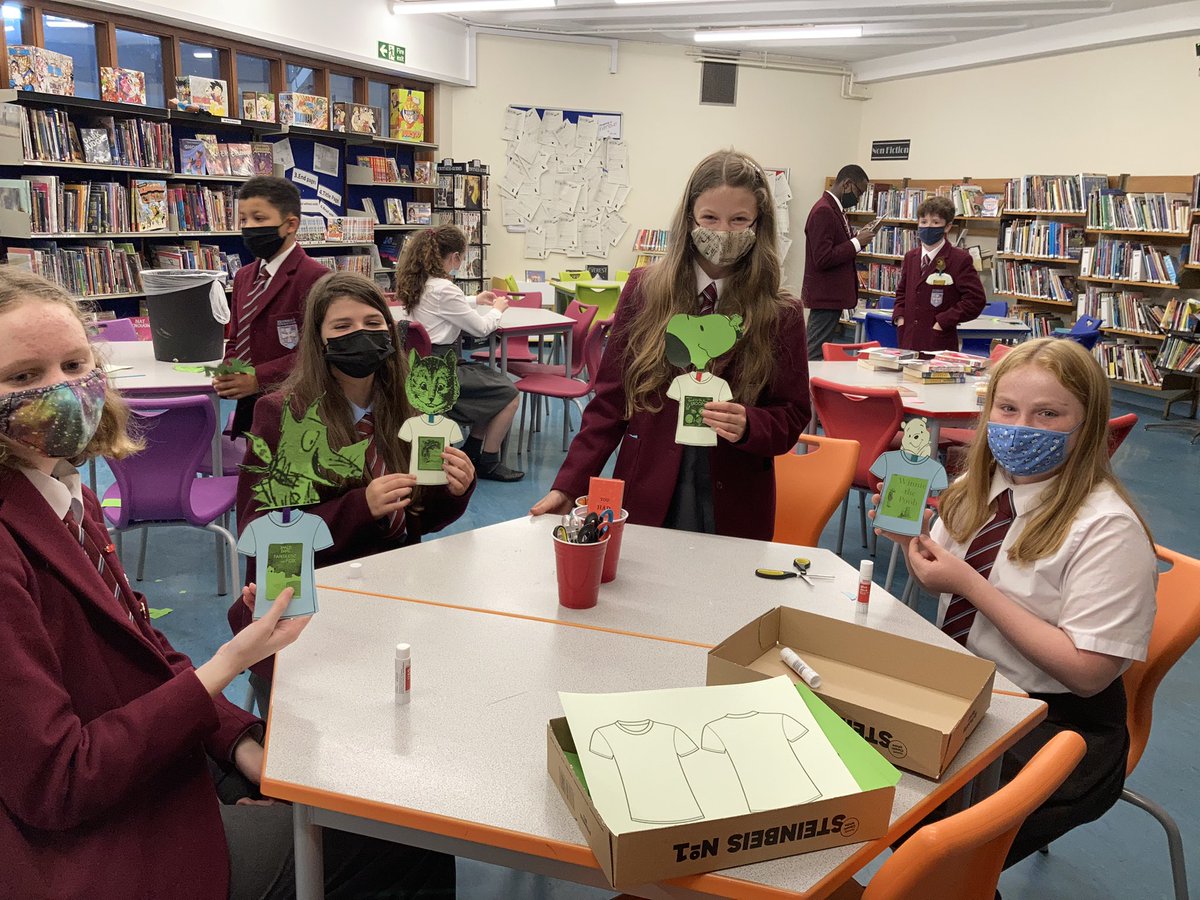 StNiniansLib's tweet photo. Great fun at #pagemasters today. Judging book covers, spotting mistakes and creating our own bookish creatures. https://t.co/6ctiKIc4iO