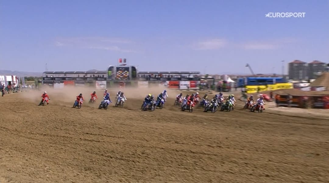 mxgpturkiye's tweet photo. #MXGP OF TURKEY VE MXGP OF AFYON Dünya Motokros Şampiyonası 54 ülkede ulaşılabilen, 21 dilde yayın yapan uluslararası spor kanalı @eurosport ve @automoto_tv'de canlı olarak yayınlandı.  🇹🇷🏍🔥 #turkeymxgp
@iletisim @gencliksporbak  @visit_afyon @FIM_live @afyonbelediyesi @MotFed https://t.co/ZYe4ImPhTV