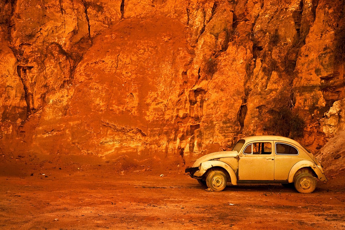 brackenmagazine's tweet photo. "Fusca Red," "Bee's Nest," and "Couch" by Guilherme Bergamini from Issue VIII. https://t.co/zzpoH3uFyc #photography #photographers #BrackenMagazine #IssueVIII https://t.co/uVDefAzeO4