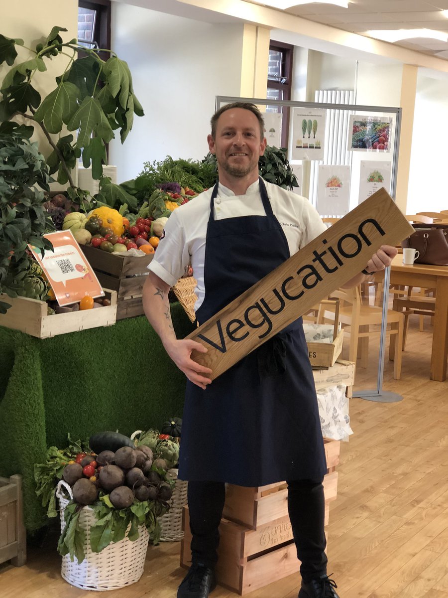 Today is our plant based pop up…

Let’s get vegucated ! 

🥬🥦🥒🥕🌽🥑🫑