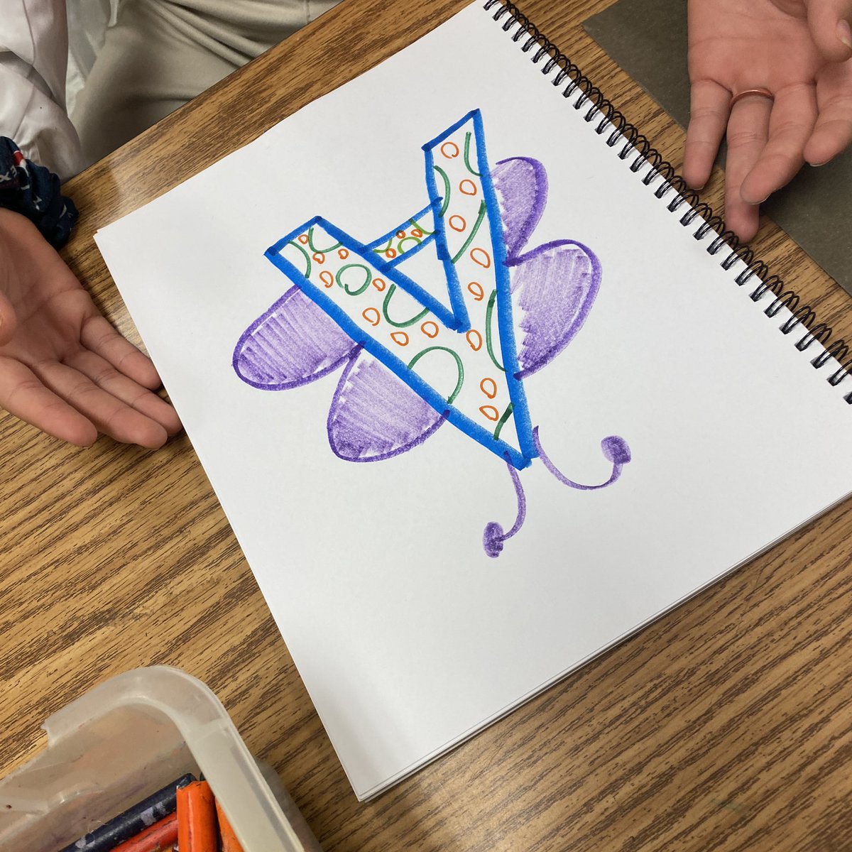 mslowpaz's tweet photo. Write your name w animal letters… interpret in your own way #fifthgrade #WorkshopWednesday in action! @AldineArt #wordart #arted #elementartyart https://t.co/7PlOmgtPKz