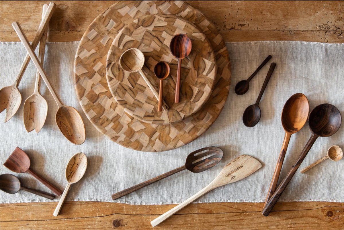 Just in from Guatemala:

Handmade cutting boards and spoons.

Shop now: bit.ly/3DTE4yC