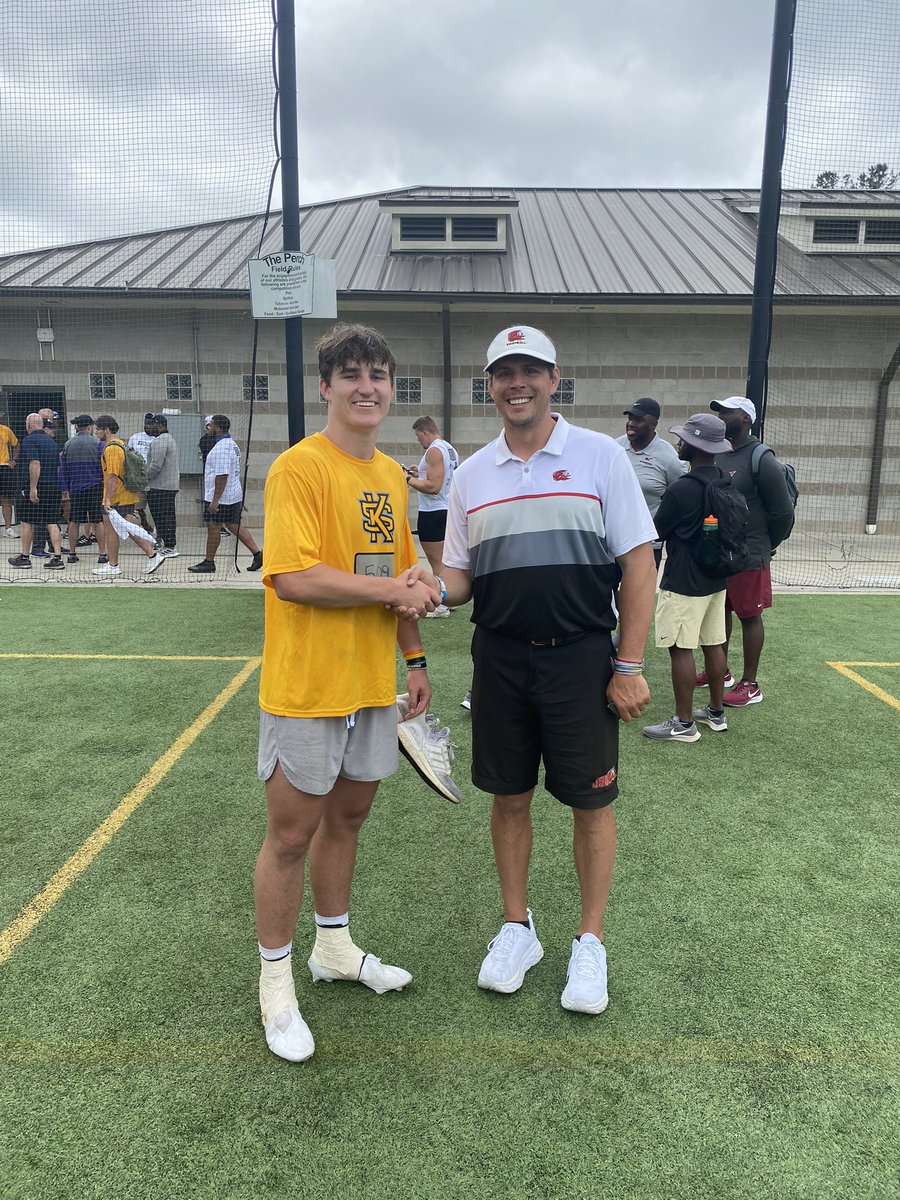 sethreece3's tweet photo. @NwGaFootball @JR_Sandlin Appreciate the love! Met @JR_Sandlin at the KSU camp earlier this summer. https://t.co/xrEay3iveT