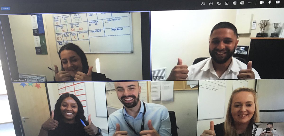 Great to catch up with some of our Assistant Managers today! Some great takeaways when it comes to Communication 🙌🏻 #U8development <a href="/SakGill1/">Sak Gill</a> <a href="/SteveWoodhous12/">Steve Woodhouse</a> <a href="/steve_walder/">Steven Walder</a> <a href="/EracCLewis/">Chris Lewis</a>