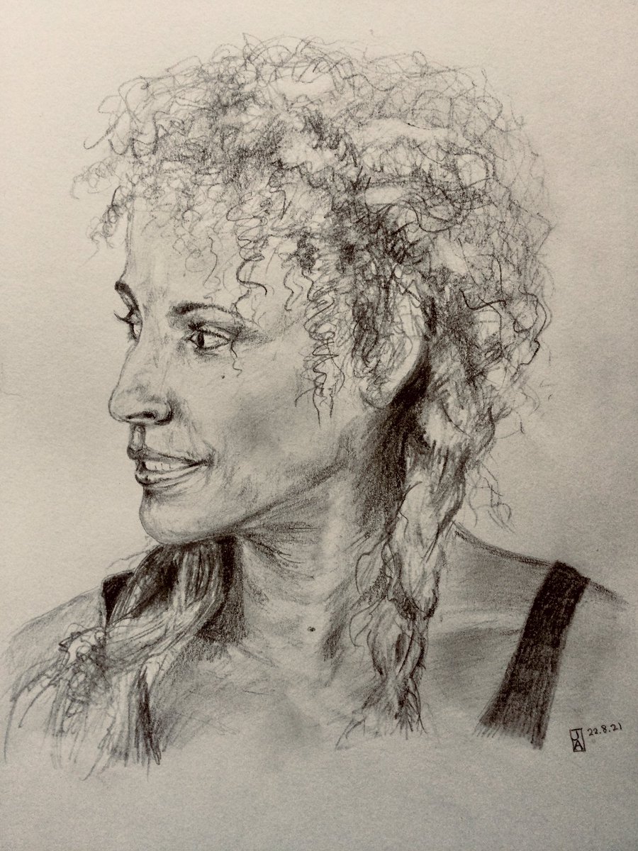 A pencil drawing of Michelle Hurd as Raffi Musiker from Star Trek Picard