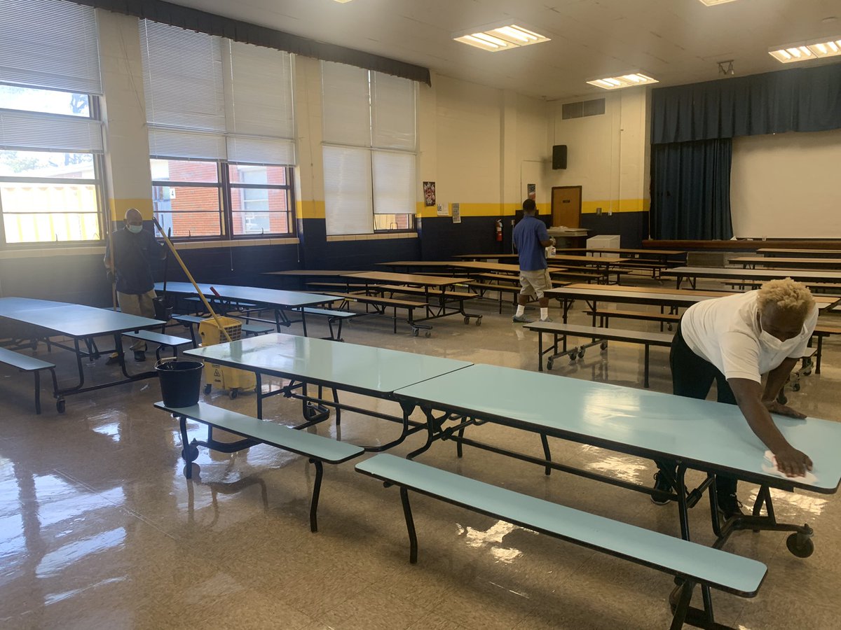 My favorite people ever are the custodial and cafeteria staff! Always working hard, especially in our new conditions! Have you thanked your teams today! #ThankATeacher #ThankACustodian #ThankAFoodServicePersonnel <a href="/pgcps/">PGCPS</a>