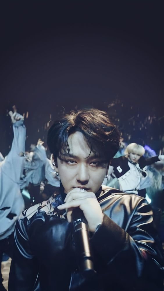 skzbnha's tweet photo. bringing back this changbin cause he deserves your attention. https://t.co/0BKnsOl73Y