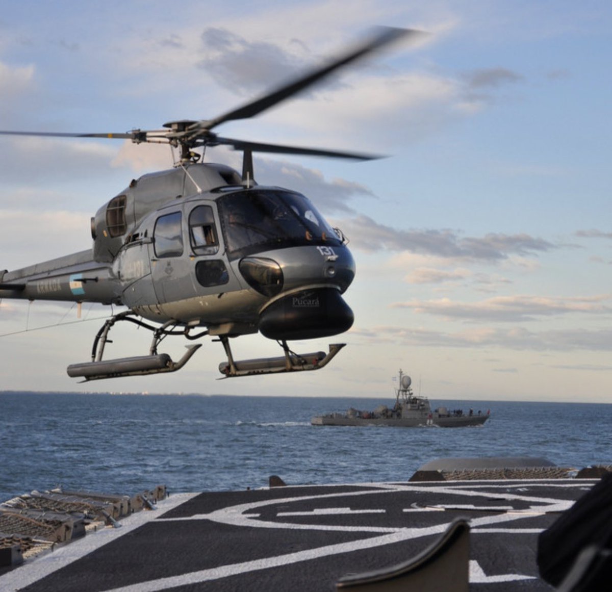 PucaraDefensa's tweet photo. La @Armada_Arg en una nueva #EtapadeMar
#ARA #meko #a69 #fennec #as555 #ships #navy #ARG @EMCOFFA_Arg @MindefArg #fuerzadetareas #destructor #destroyer #rhib #bnpb #meko360 #meko140 #bofors #FLOMAR #atlanticosur #armadaarg #corbetas #CoAN #imara #opv #pom
https://t.co/k0X3s9gr7K https://t.co/ftz4L4NMtF