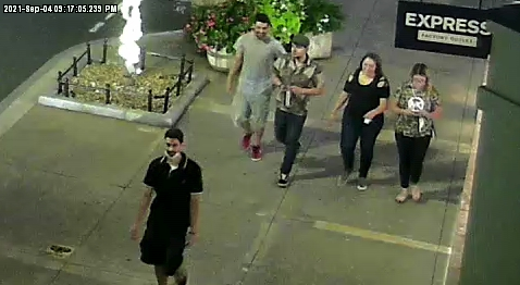 SomervillePD's tweet photo. Looking to ID--- The Somerville Police Dept. are interested in speaking w/ the individuals pictured below regarding an assault that occurred on 9/4/21 at approx. 11:30PM in area of 702 Grand Union Blvd. If you have any info pls contact the SPD at 617-625-1600 ext. 7231. https://t.co/PIZSeC8rDQ