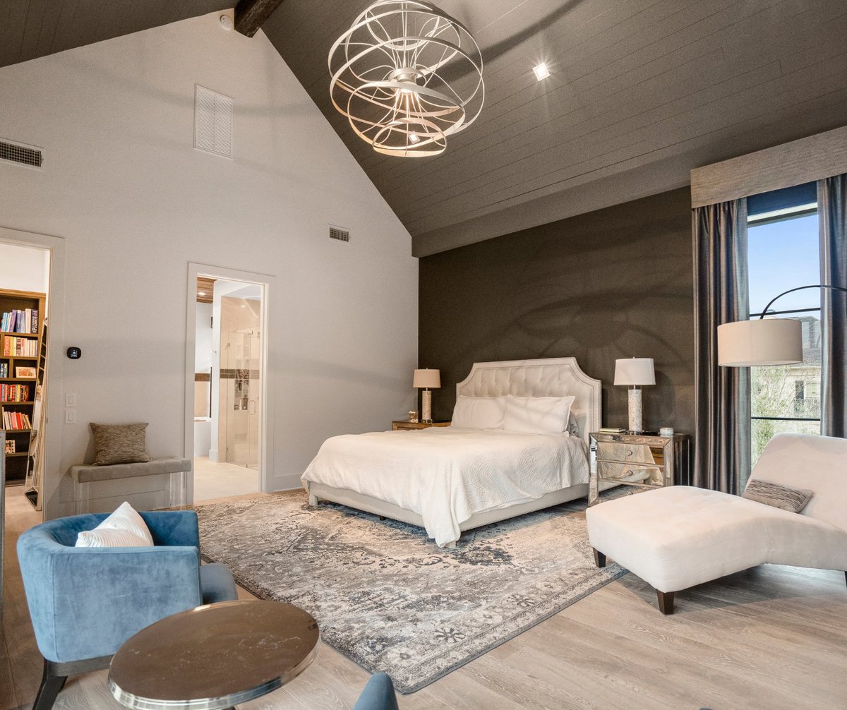 WDBHomes's tweet image. Each step in the home building process can comprise hundreds of other choices that you will be making. The person guiding you through this process must be someone you can trust.
Built by @WDBHomes 
Designed by @designdca 

#homebuildingprocess #homebuildingjourney #designbuild