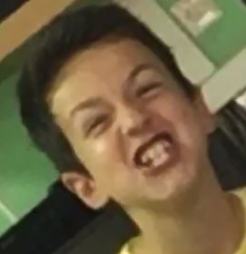 BalsaDeal's tweet image. This mf tried to be my friend i 8th grade,now he has no friends