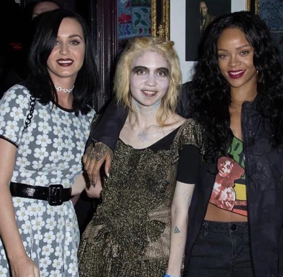 i still cant believe this picture of katy perry, grimes and rihanna exists, image size:978x959