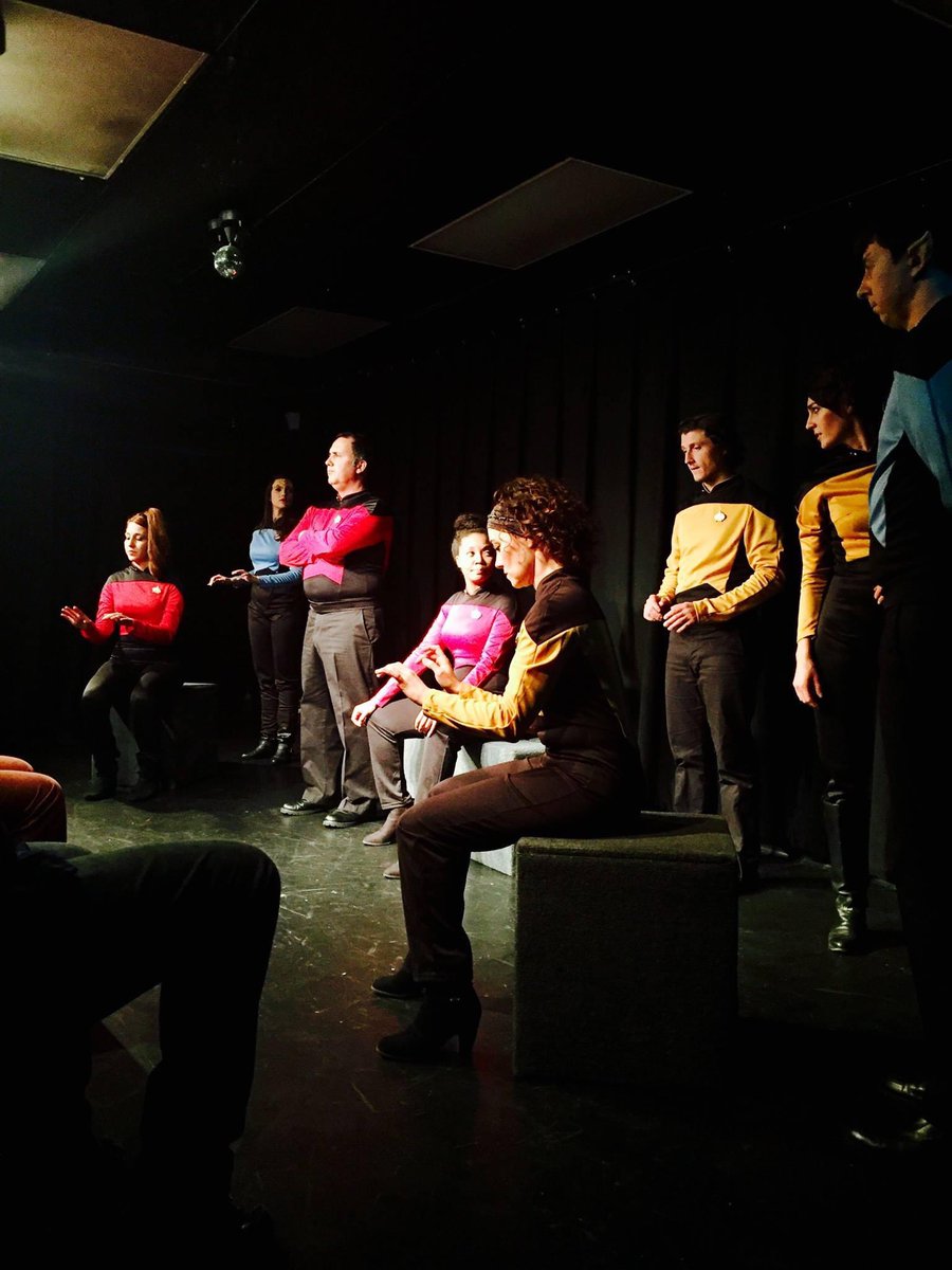 AlizaPearl's tweet photo. Trek opens me up to so many new worlds, inner and outer. 🖖🏾☺️🪐

#StarTrekDay https://t.co/JpoWKRB6Fa