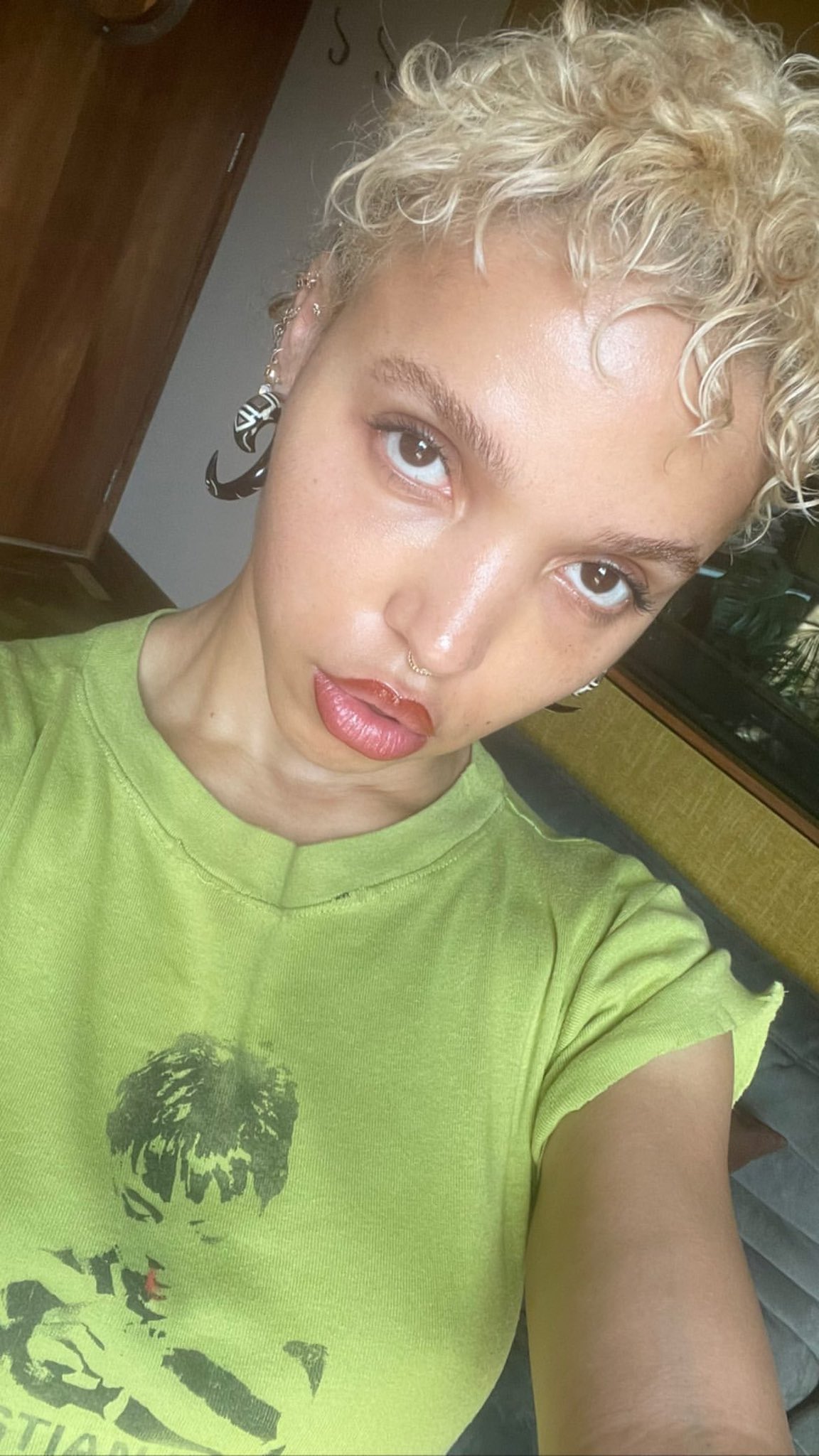 E-yFGhYVkAEJSRj?format=jpg&name=large