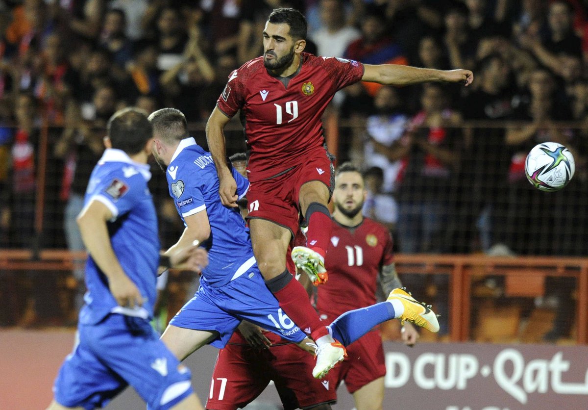 SystemFoot's tweet photo. [#WCQ🇪🇺] 1-1 entre l’#Arménie 🇦🇲 et le #Liechtenstein 🇱🇮 !

⚽️ #Mkhitaryan (pen) 45’+5

⚽️ #Frick 80’

#ARMLIE https://t.co/AsCGOzhpok