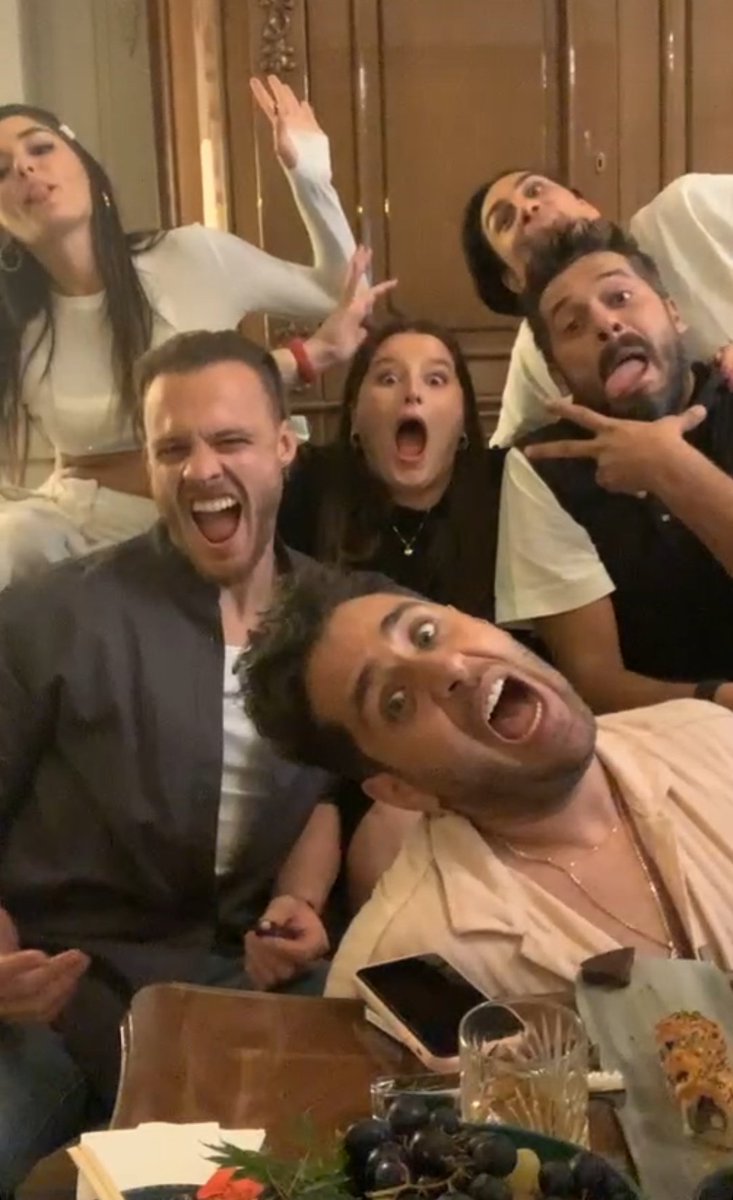 #sonkezsencalkapımı
I will miss u 😥😥😥