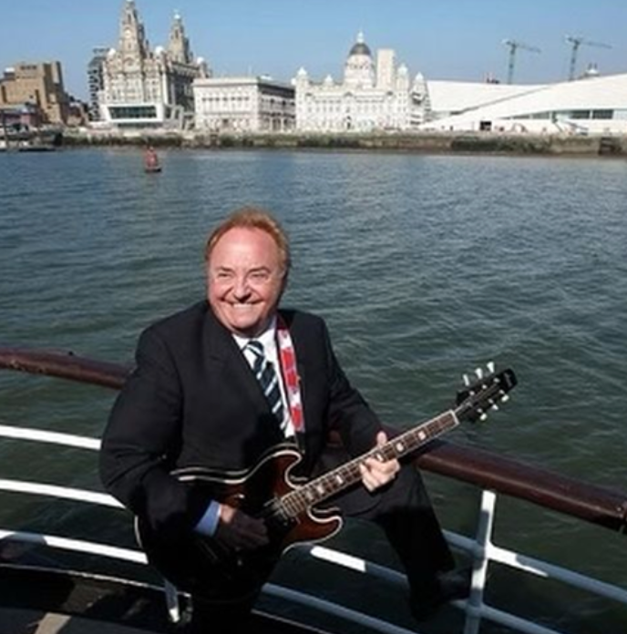ruthmccartney's tweet photo. #Liverpool Pier Head Ferry Terminal to be named after #Merseybeat legend #GerryMarsden – Read: https://t.co/NtNvOp3Rhy
#MerseySound #FerryCrossTheMersey #Merseyside #LiverpoolLegend https://t.co/BwSwSlNbAL