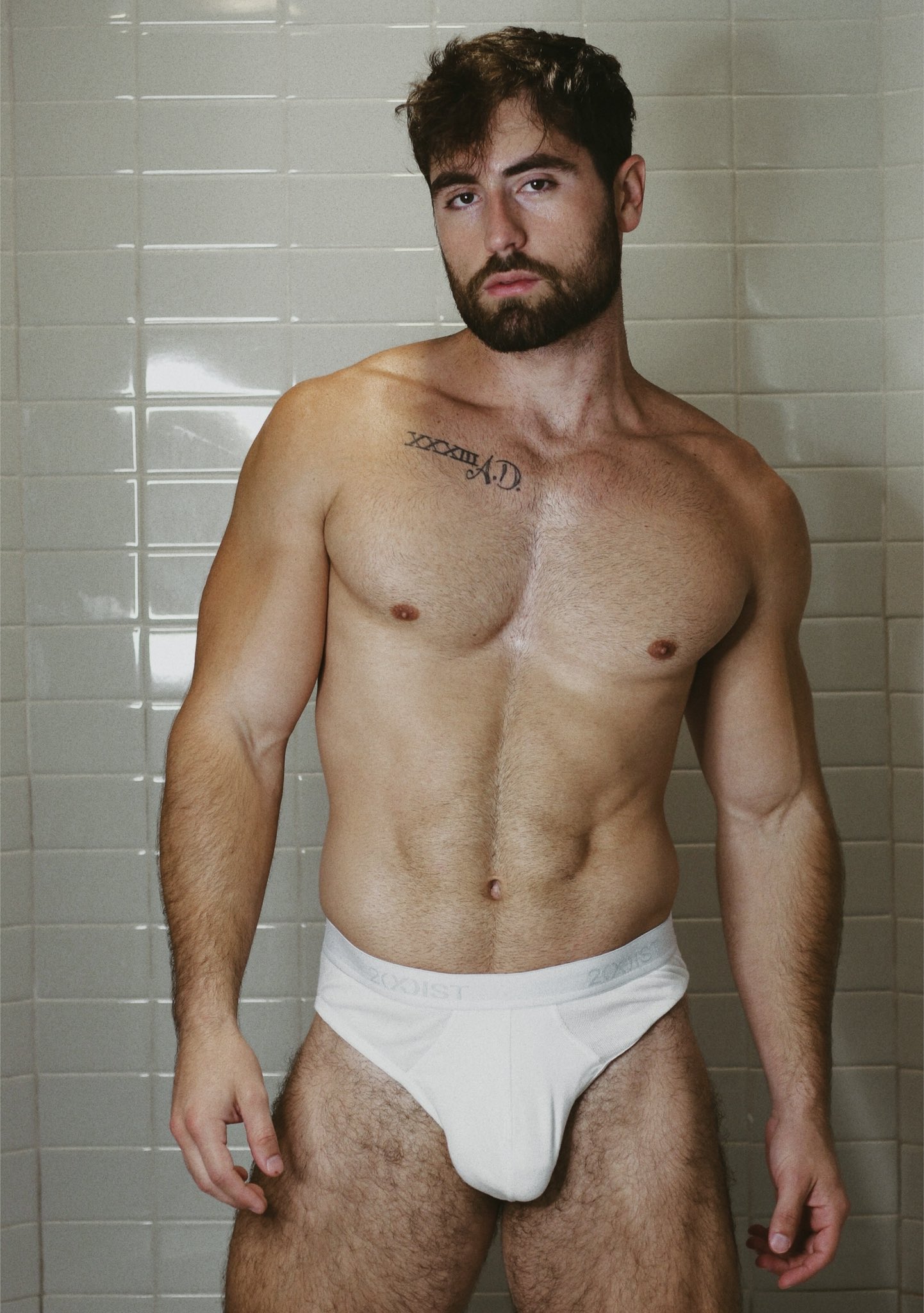 Ruggery Valdivia on Twitter: "Need help taking this off 🤍😼 . https://t