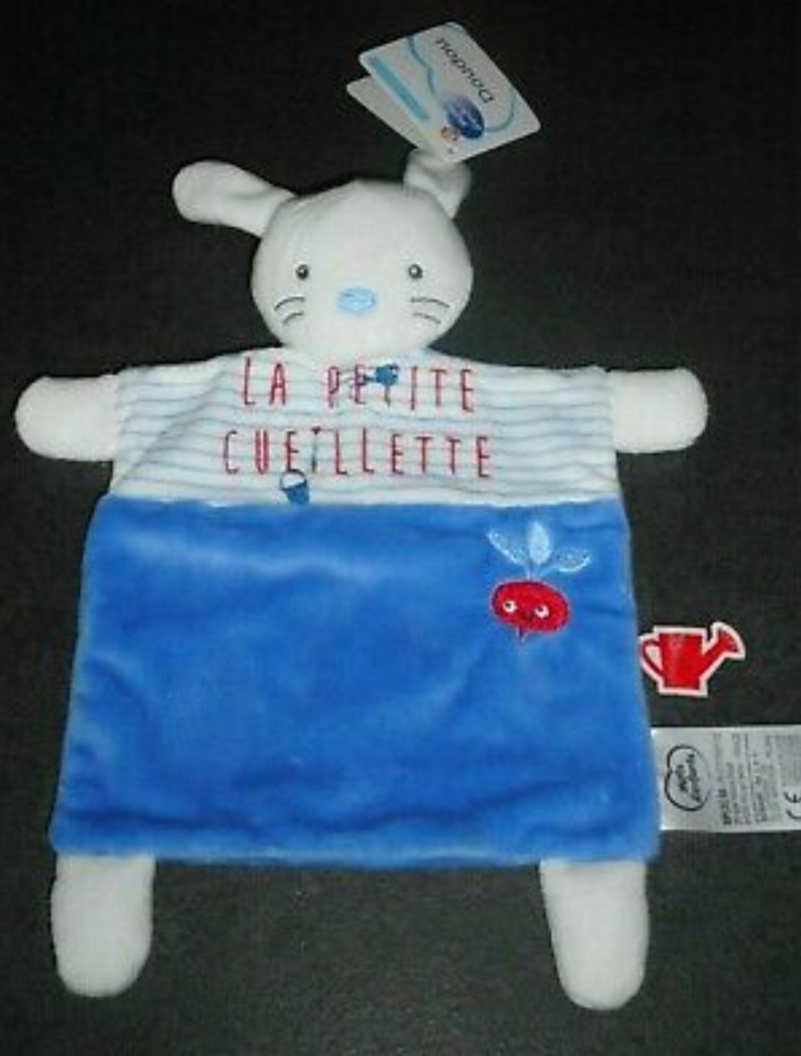 Help me <a href="/Leclerc_MEL/">Michel-Edouard Leclerc</a> : mon fils a jeté son dévolu sur un doudou #MotsdEnfants désormais introuvable en magasin. N'y en aurait-il pas un, oublié au fond d'un tiroir, auprès de vos équipes ?
1000 mercis 🙏
<a href="/Leclerc/">E.Leclerc</a> #lapetitecueillette #solidarité #bretagnesolidaire #bzh