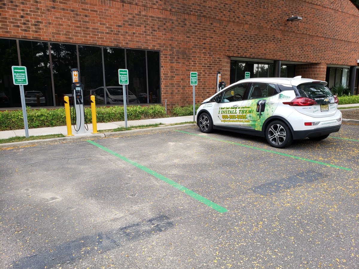 Check out our new blog post about the Murphy Administration's new EV Ordinance Model 

bryanelectricco.com/statewide-muni…

#EV #newjersey #modelordinance #infrastructure #electricvehicles