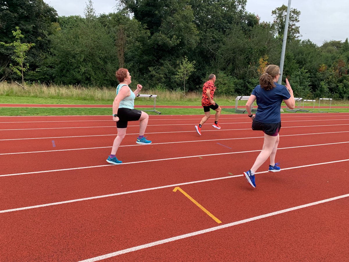 bhamrunproject's tweet image. Throwback to our third track session at the end of August! It was a real pleasure to have @hoka in attendance. 

Our athletes received expert advice on footwear and experienced some of the new models in the HOKA range #TeamBRP