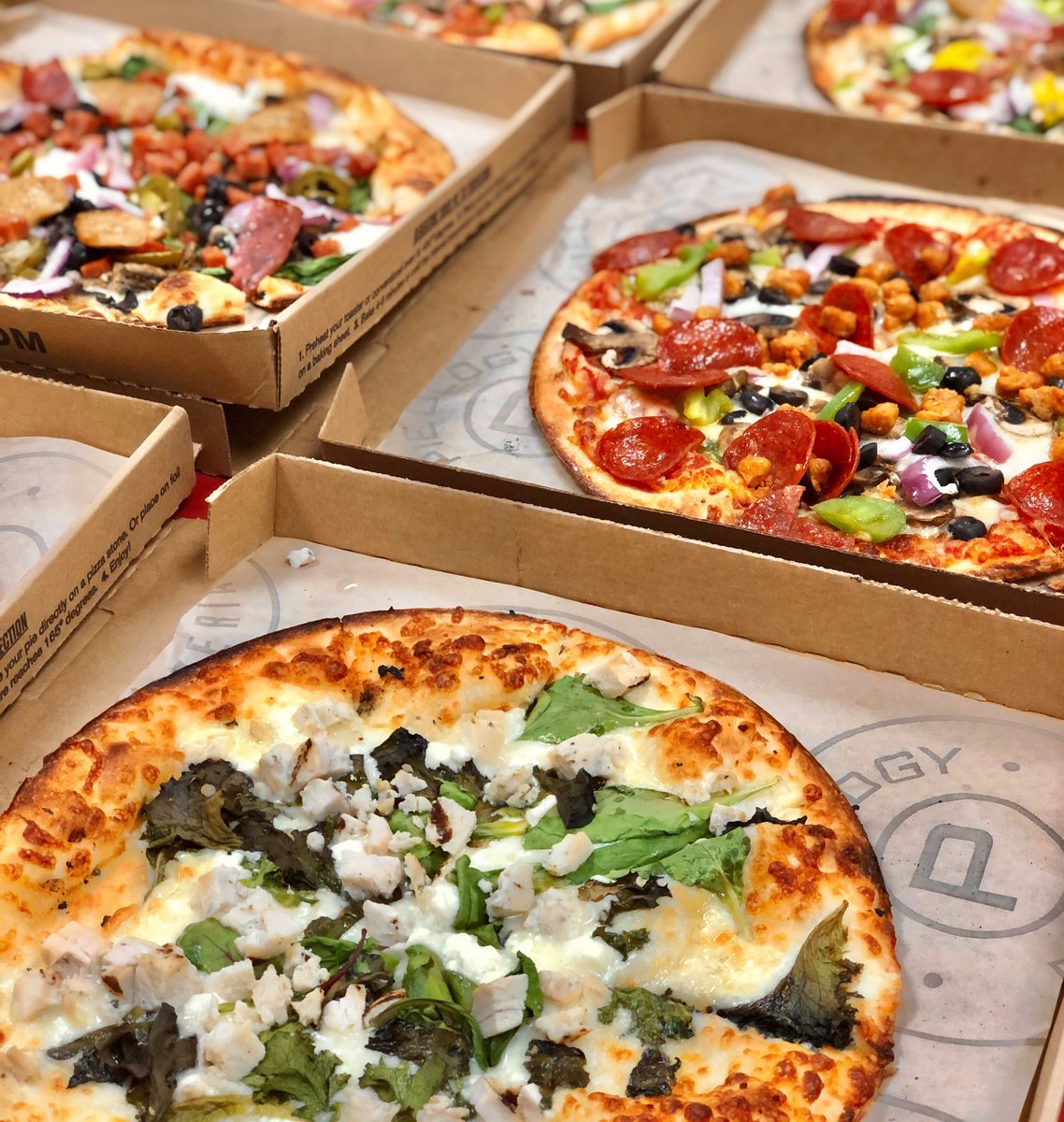 What are your favorite toppings to put on your @pieology pizza? 🍕
