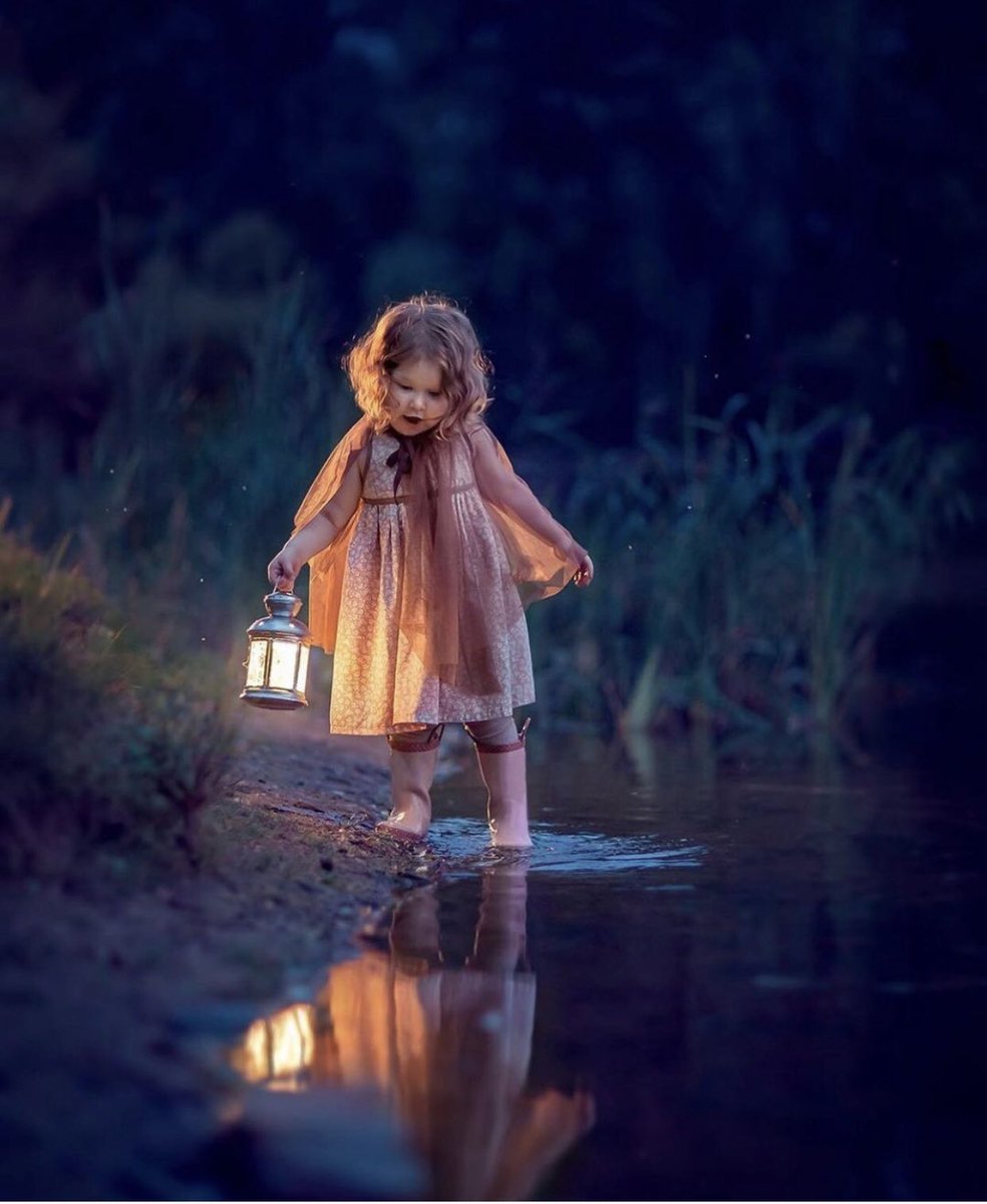 Kıyısındayım en sakin denizlerin…
iyi geceler 🌃🌙