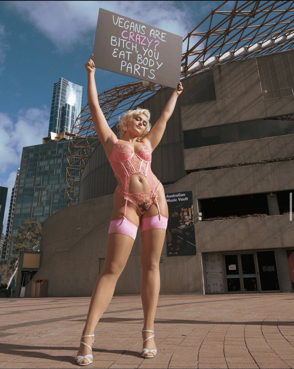 eatpussynotpigs's tweet photo. ladies and gentlemen… her. https://t.co/Kl6Megu7BB