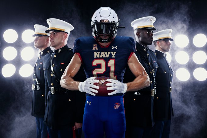 American Football on Twitter: ".@NavyFB unveil the 2021 Exclusive USMC Football Uniform, inspired by the iconic "Dress Blue A" uniform this Saturday on the 20th anniversary of 9/11. (📸: Navy FB) #