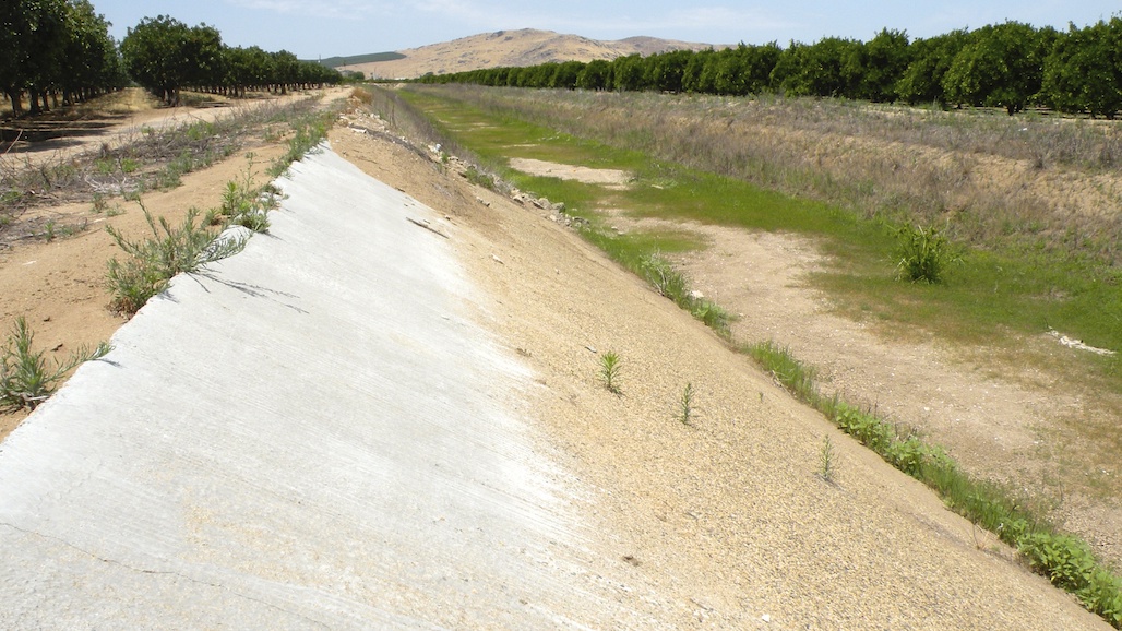 Our California farms are under tremendous water stress, lack of vision and leadership from Sacramento is incomprehensible. We need to support our farmers in getting reliable access to their most important input - water! zcu.io/Ij7s