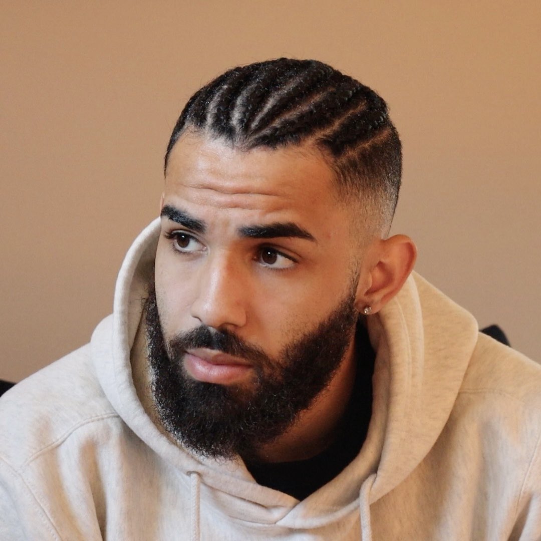 DrakeJohnson's tweet image. Probably won’t bring them back, but the braids were smooth