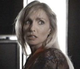 Happy birthday to Heather Thomas, who guest starred as in the 1992 Swamp Thing Season 3 episode Tatiana. 