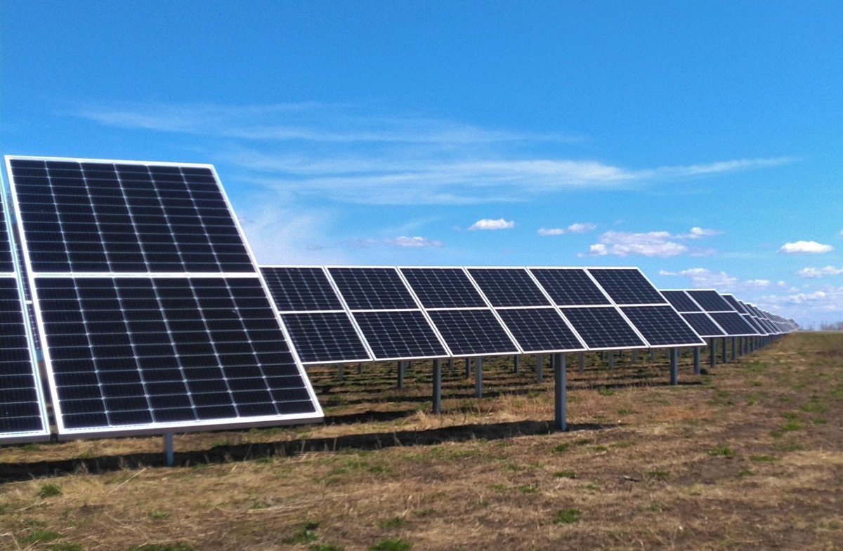 A fixed ground 1,345.68 kW-DC Solar Array in Haverhill Township, MN. was completed in partnership with @olmstedcounty & @Peoplesrec (People's Energy) #solarenergy #renewableenergy