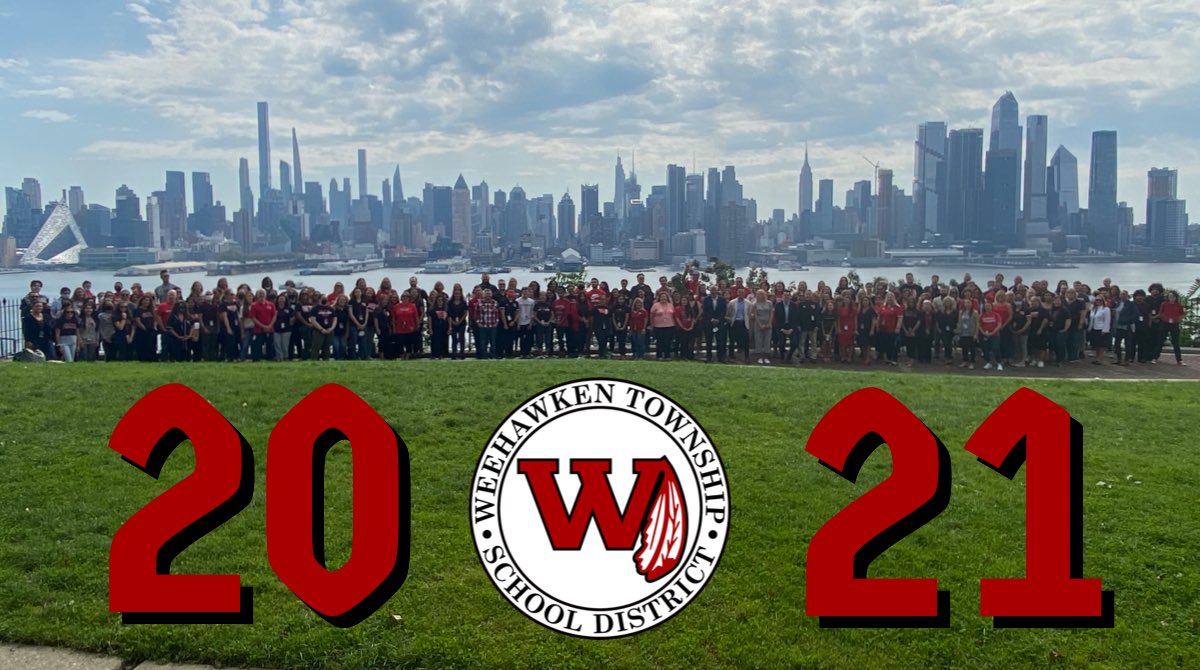 C_Lista_WHS's tweet image. So grateful to have been able to take this photo with my #Weehawken family after so long! Looking forward to meeting my students tomorrow! 👩🏻‍🏫🍎 #Weeback #WeeOui ❤️🖤🏙🏫