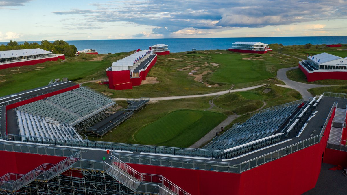 fried_egg_golf's tweet photo. The first tee build out at @rydercup 😮 https://t.co/LjjB6IsFnp
