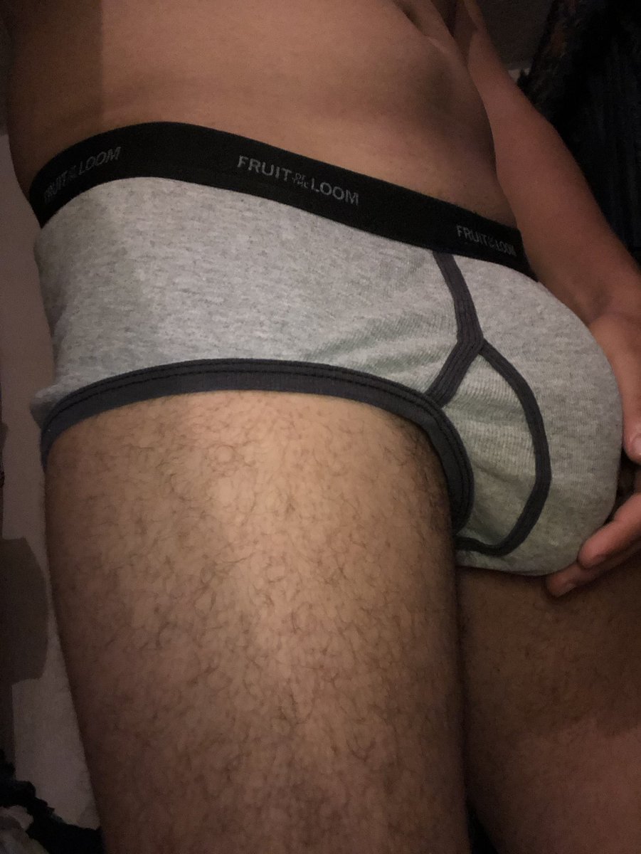 NalgonF's tweet photo. Hola cómo están? Soy nuevo aquí, alguien que me ayude? #boygay #Que calor @EncuentroGayMty #cruising #exhibition #Exhibit #exhibicionistas https://t.co/BlomUh7OBG