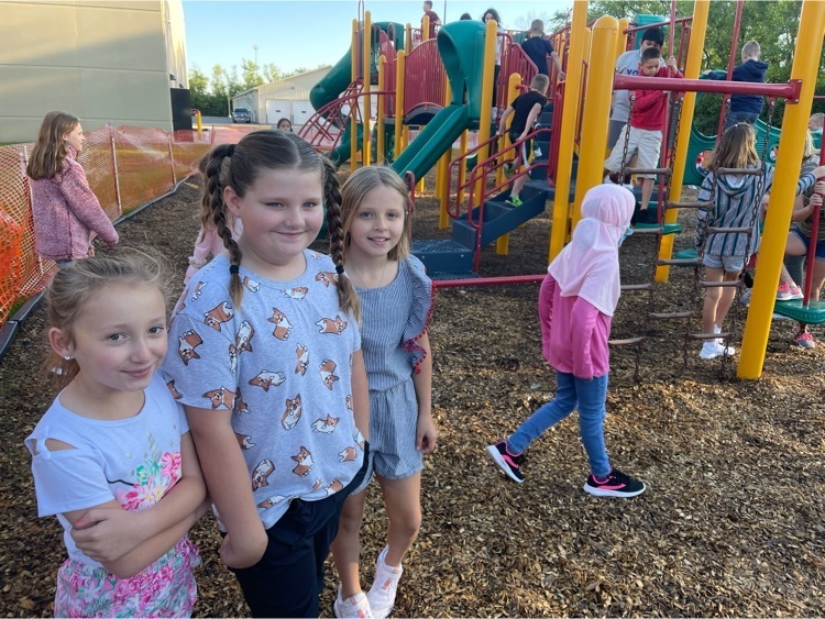 ElemLil's tweet photo. We have been having so much fun the past two days at Ada-Borup-West Elementary! Here’s to a new adventure! https://t.co/gE9NAyEOIj