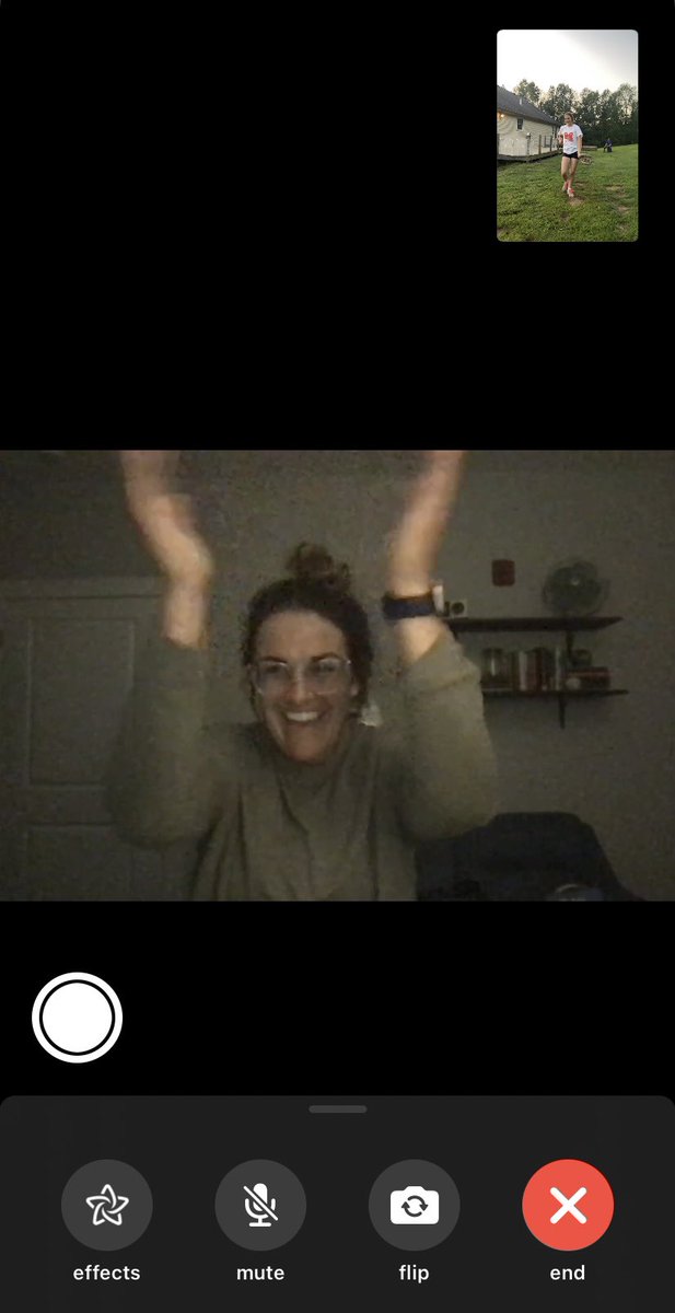 WitcherChloe's tweet image. Virtual pitching lessons, @a_owen4 style! You know she’s the best when she celebrates your victories with you!! So thankful for how much this awesome lady pushes me to be the best I can be! 💪🏼🧡🥎💙 #PitchingInstructor #Mojo2027 #YouoweYOU