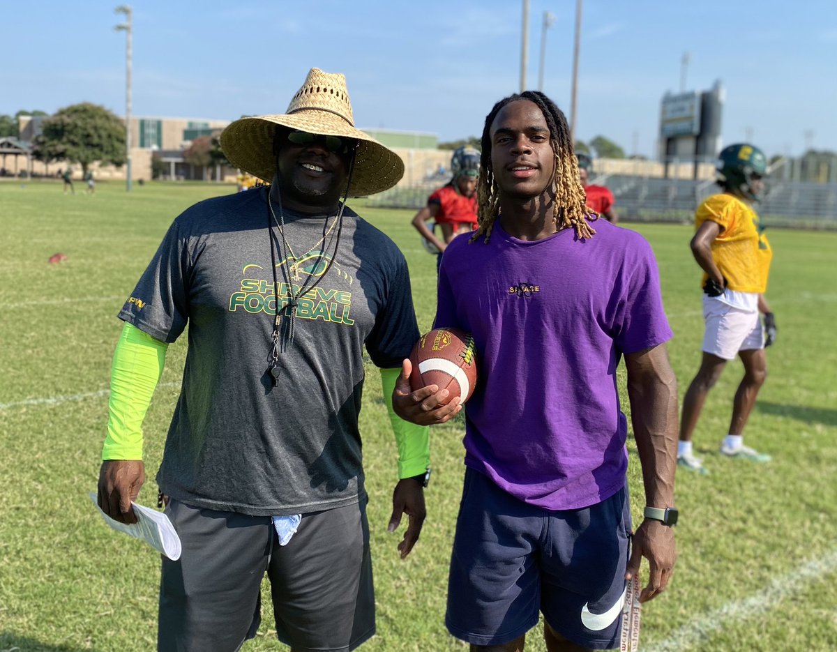 Thank you to <a href="/CoachKirby25/">KIRBY</a> &amp; Captain Shreve High for hosting <a href="/On3sports/">On3</a> today. On300 No. 37 <a href="/KendrickLaw2/">Kendrick Law</a> is a star on and off the field. Terrific Friday night player, state champion sprinter &amp; success in life focused. OV to #Noles last weekend. #RollTide  &amp; #LSU scheduled