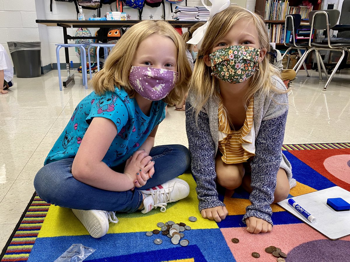 KStrelick2's tweet photo. Show me the money! We’ve been working on becoming counting coin experts this week in math!! 💰 #BerkCoSchoolsWV #MarlowePride #Math4LifeWV https://t.co/CxSXB81qTt