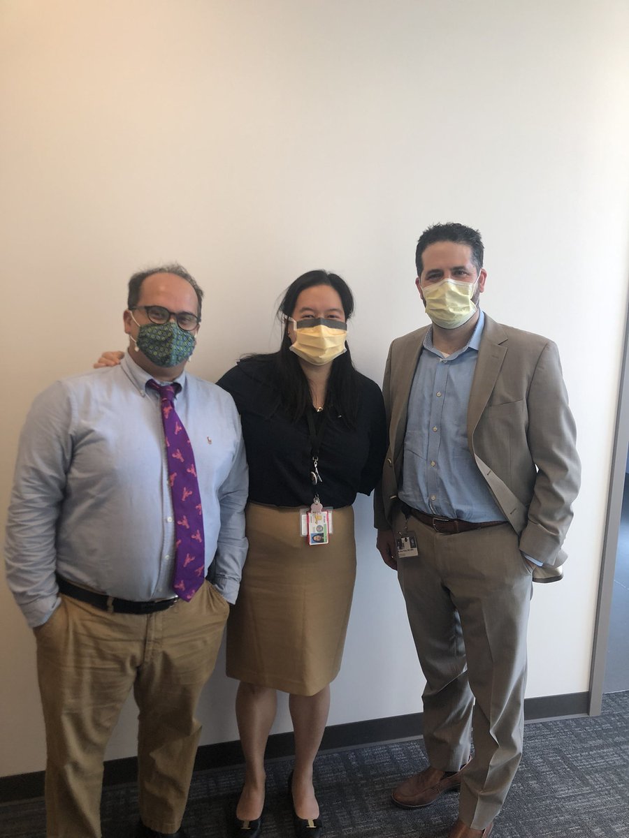 When you and your attendings are on the same page about operative plans, patient management and wearing blue&amp;brown for clinic, you may be on Gold Surgery. @OHSUsurgery