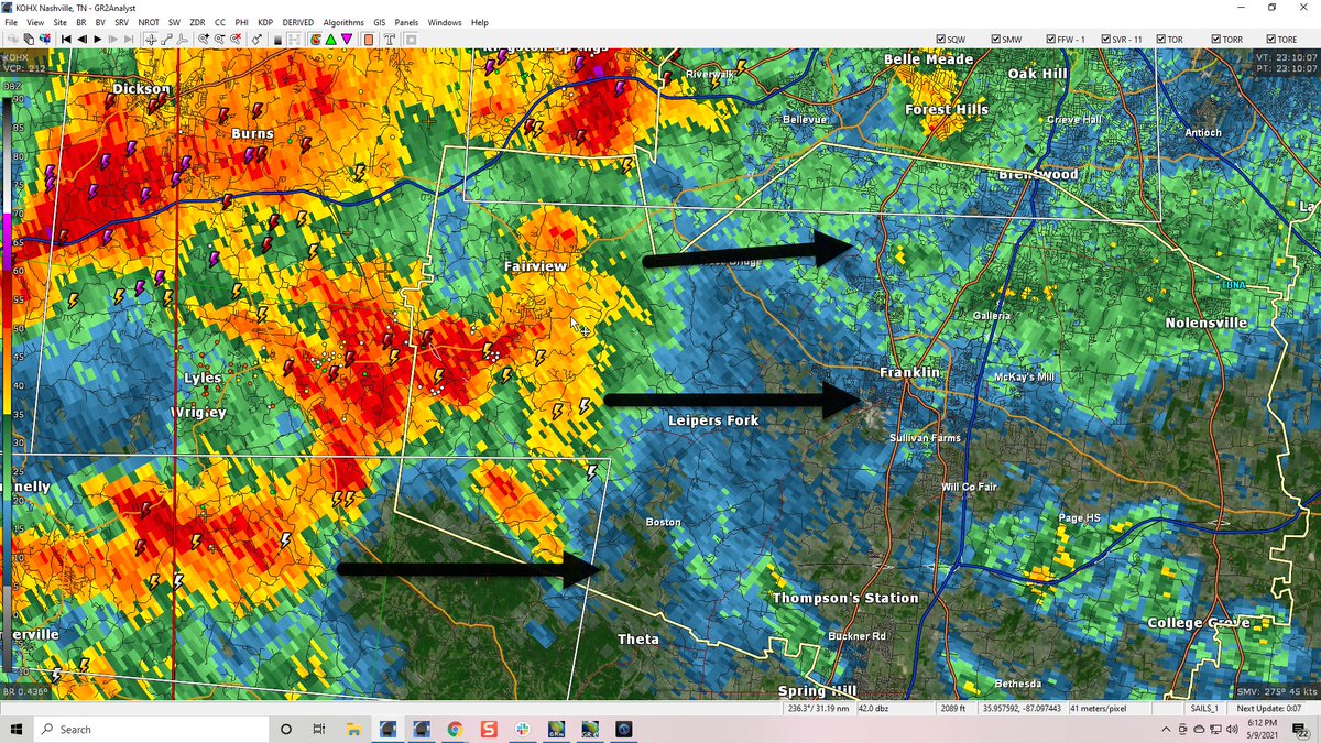 NashSevereWx's tweet image. Frequent CG lightning also incoming to Will Co. / 612 PM