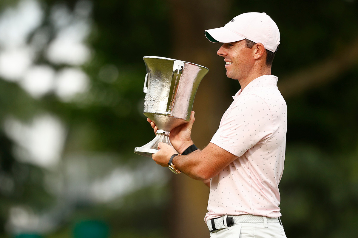 Rory McIlroy narrowly wins Wells Fargo Championship to end title drought