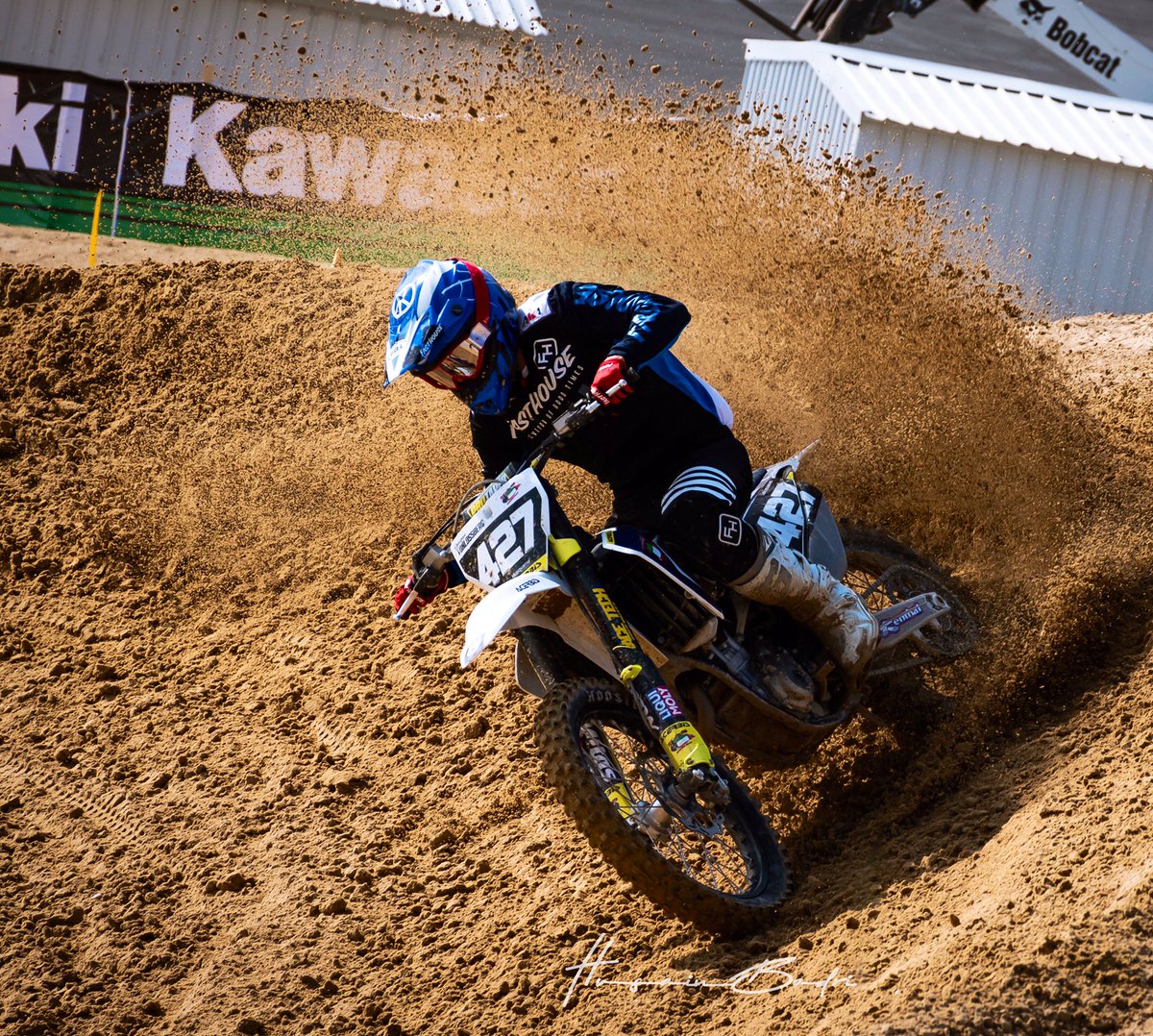 hf_HusainE's tweet photo. Capturing the Motocross Action 💨
#promotocross #Motocross #RealRace #MX #Moto #sportsphotography #actionshots #championship #outdoors #photography #speed https://t.co/flr5JfJVCc