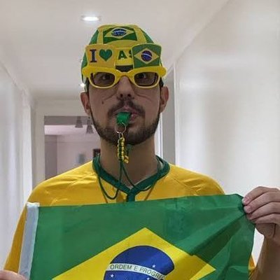 lolesports's tweet photo. Happy #RobsDay! https://t.co/OxhlAlNaDJ