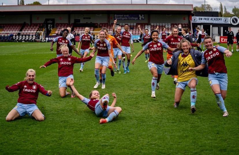 When it matters most, these lot always deliver. What a season! A lot learnt and so much gained. Always a privilege to share the grass with these women. The credit solely belongs to them. #DareGreatly #Moments