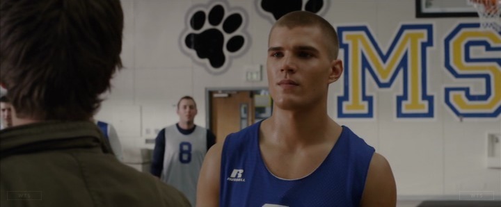 Chris Zylka is now 36 years old, happy birthday! Do you know this movie? 5 min to answer! 
