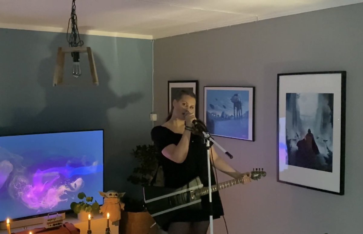 Temperaturefall's tweet photo. Big thankyou for everyone who joined us for the premier of the live show on netvio YouTube channel!! So so so much appreciated you have no idea ππ»ππ»β€οΈβ€οΈβ€οΈβ€οΈ big shout out to the #netvio fam. The link is still in our website if you missed the premiere ππ»ππ»π― love you all https://t.co/QE4qxNOhQ4