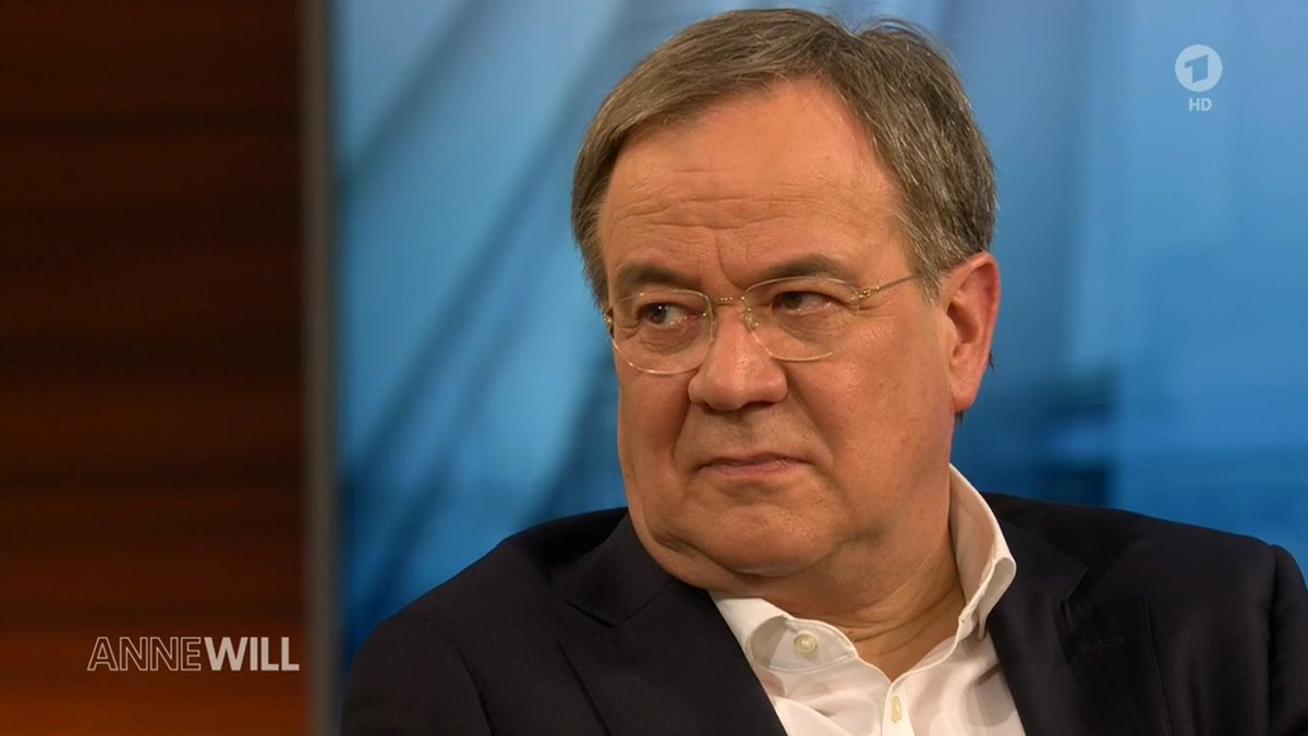 Wenn wir zu Armin Laschet sagen, dass ihre Klimaziele nicht ausreichen die 1,5-Grad-Grenze einzuhalten, während das BVerfG uns zustimmt. 🤡 #AnneWill