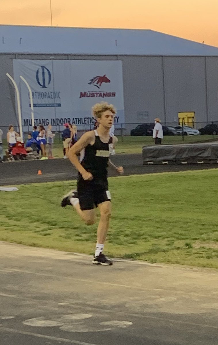 Nic Mitchum, Kainoa Olive and Peter Kerrick in action tonight at Swift and Staley Track meet at McCracken County. #murrayschools